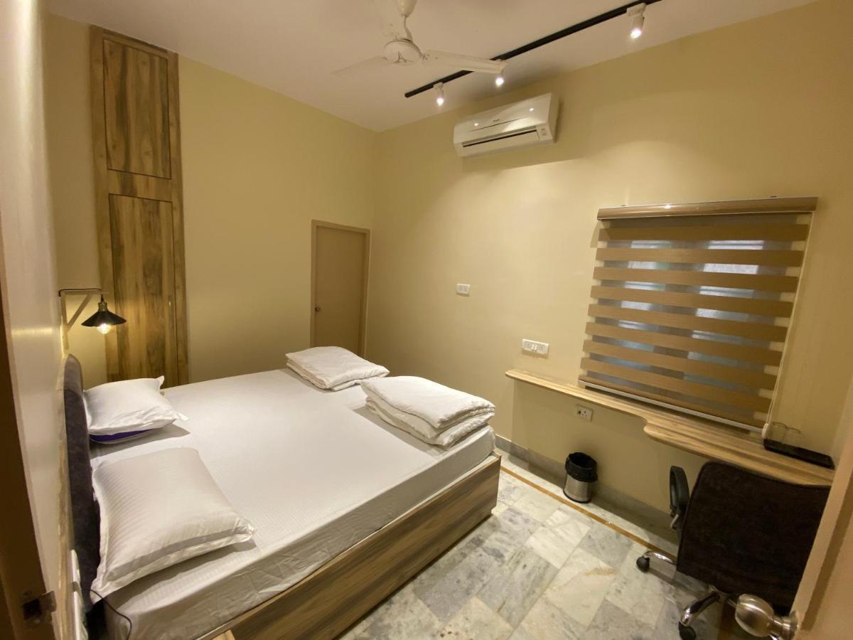 Backpackers Den Hostel Lucknow Bagian luar foto